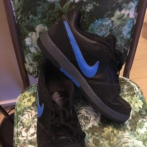 Nike Air Force low men’s size 10.5